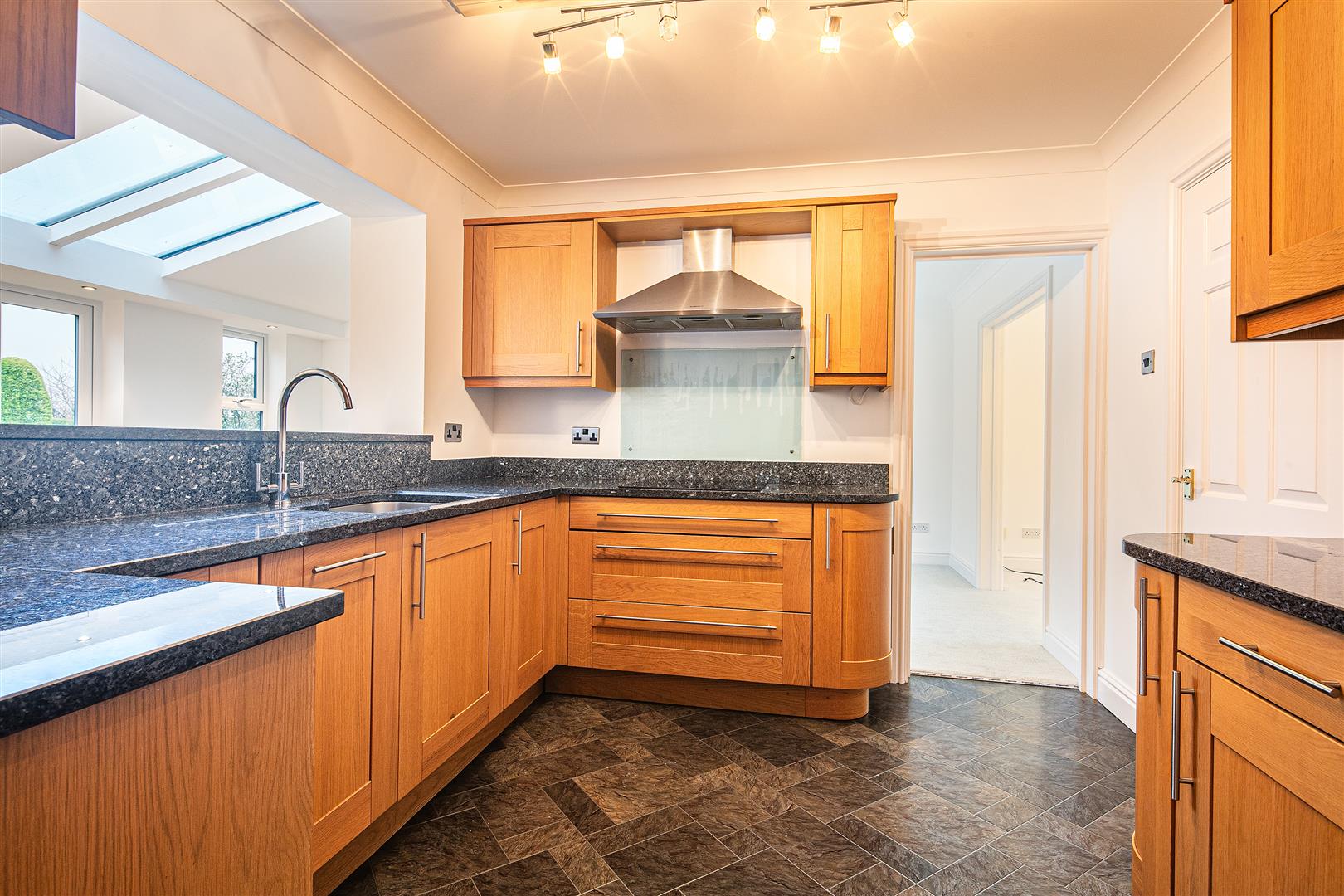 31, Kings Coppice, Dore, Sheffield, S17 3RZ
