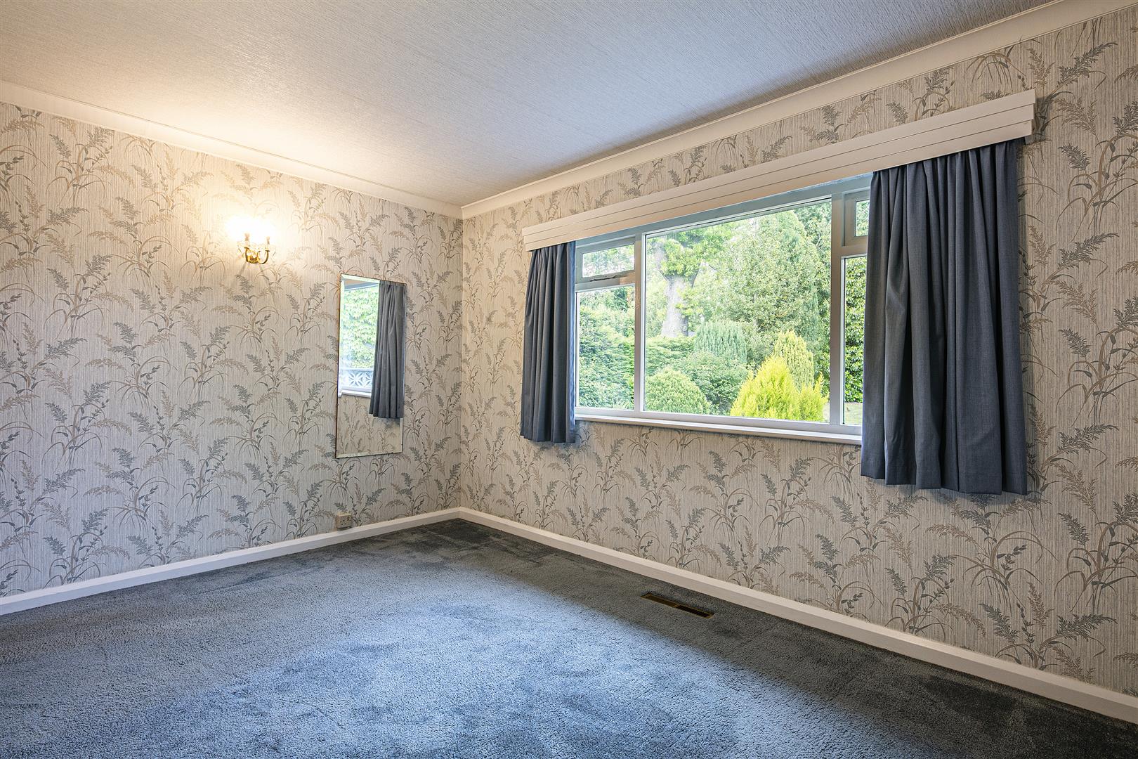 46, Burlington Road, Dore, Sheffield, S17 3NQ