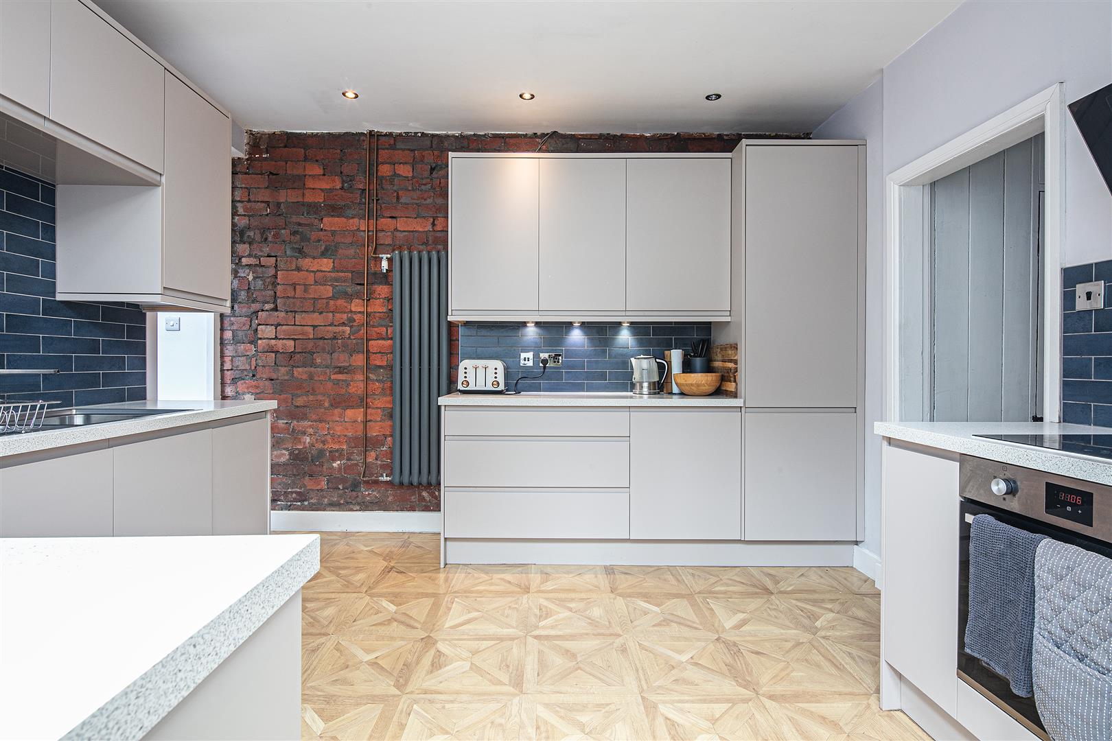 733, Ecclesall Road, Sheffield, S11 8TG