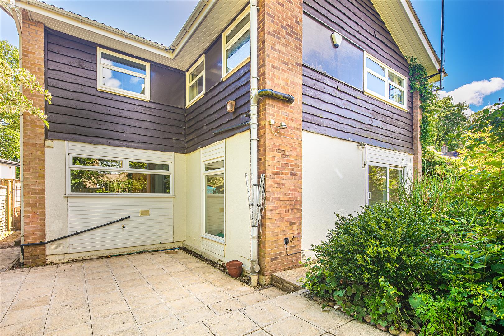 5, Brinkburn Drive, Sheffield, S17 3LU