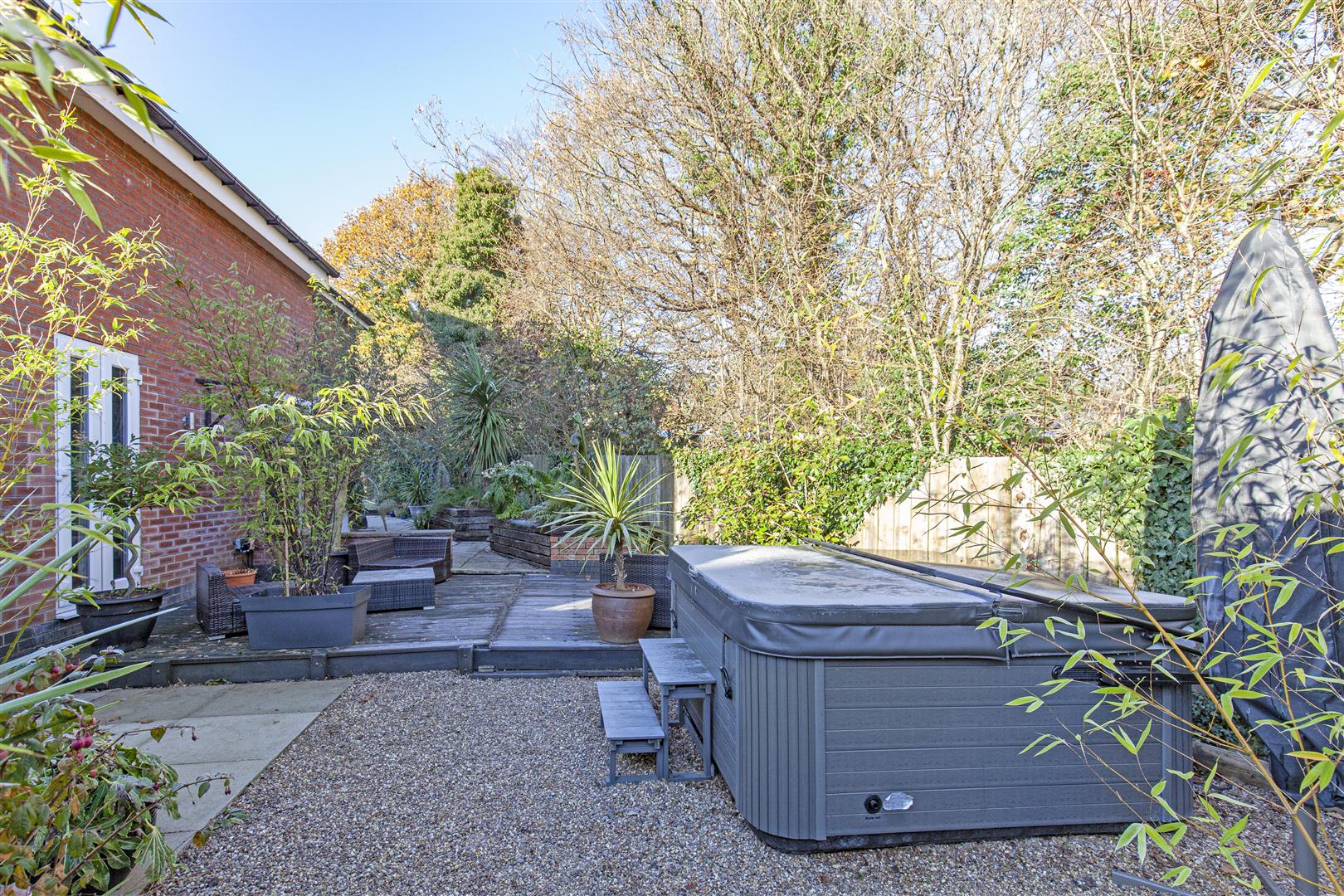 9, Ashfurlong Park, Dore, Sheffield, S17 3LD