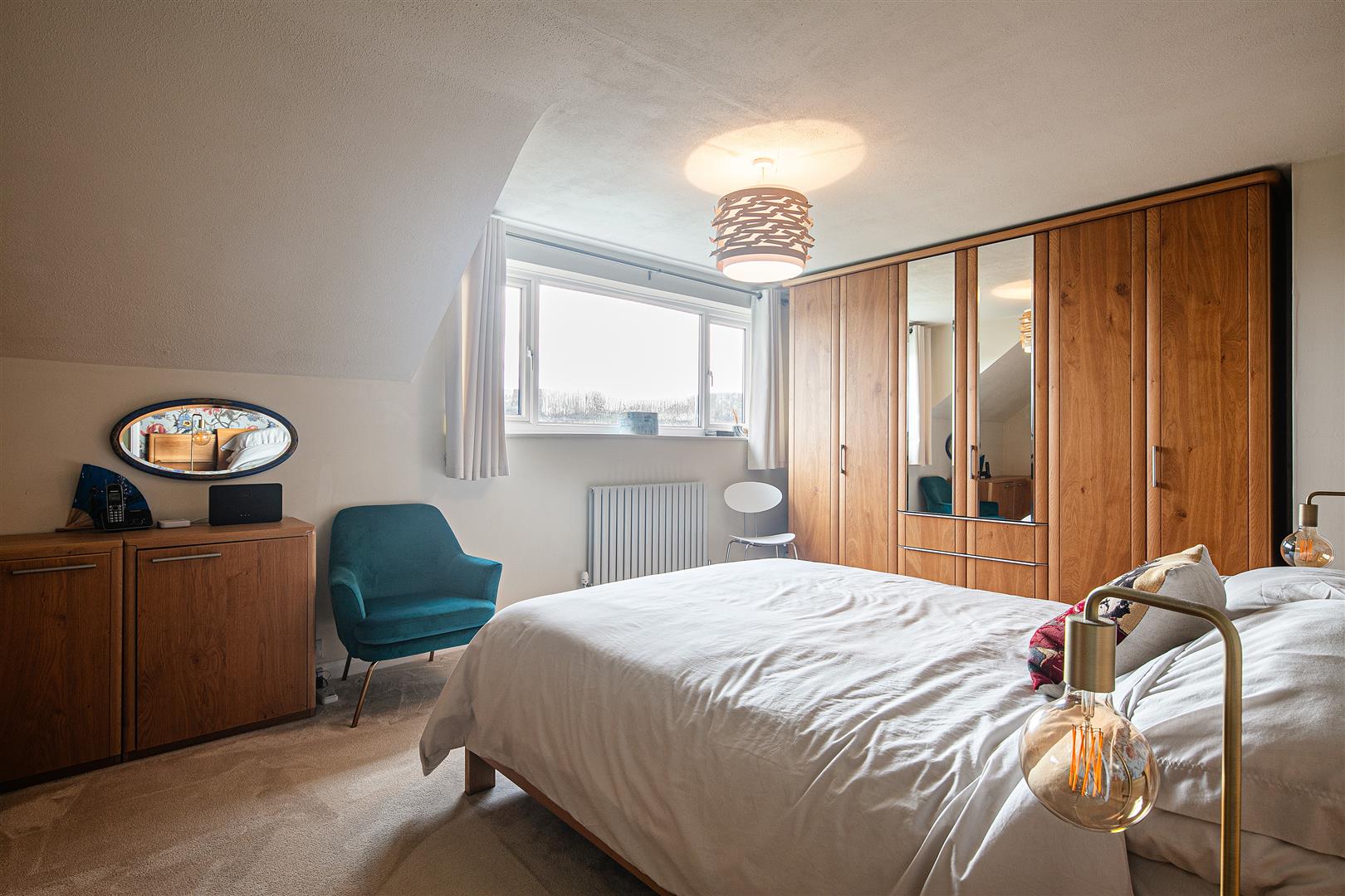 12, Blacka Moor View, Dore, Sheffield, S17 3GZ