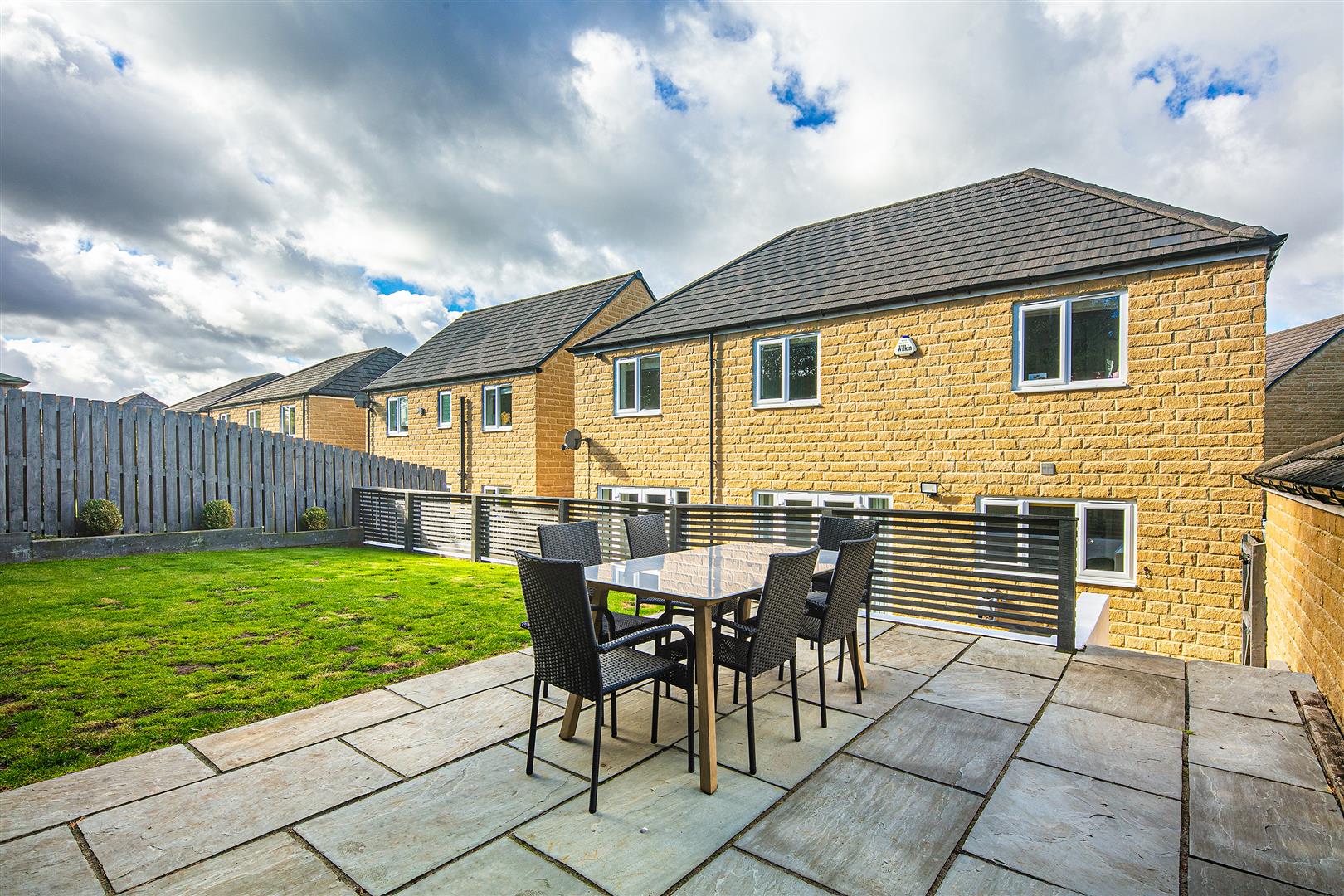20, Standall Close, Dronfield Woodhouse, Dronfield, S18 8AB