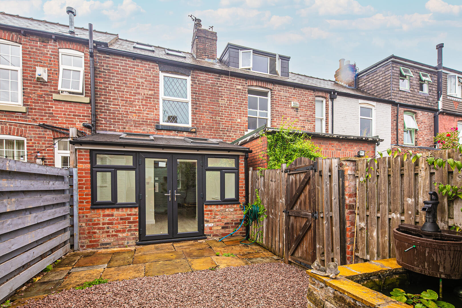17, Meadow Terrace, Sheffield, S11 8QN