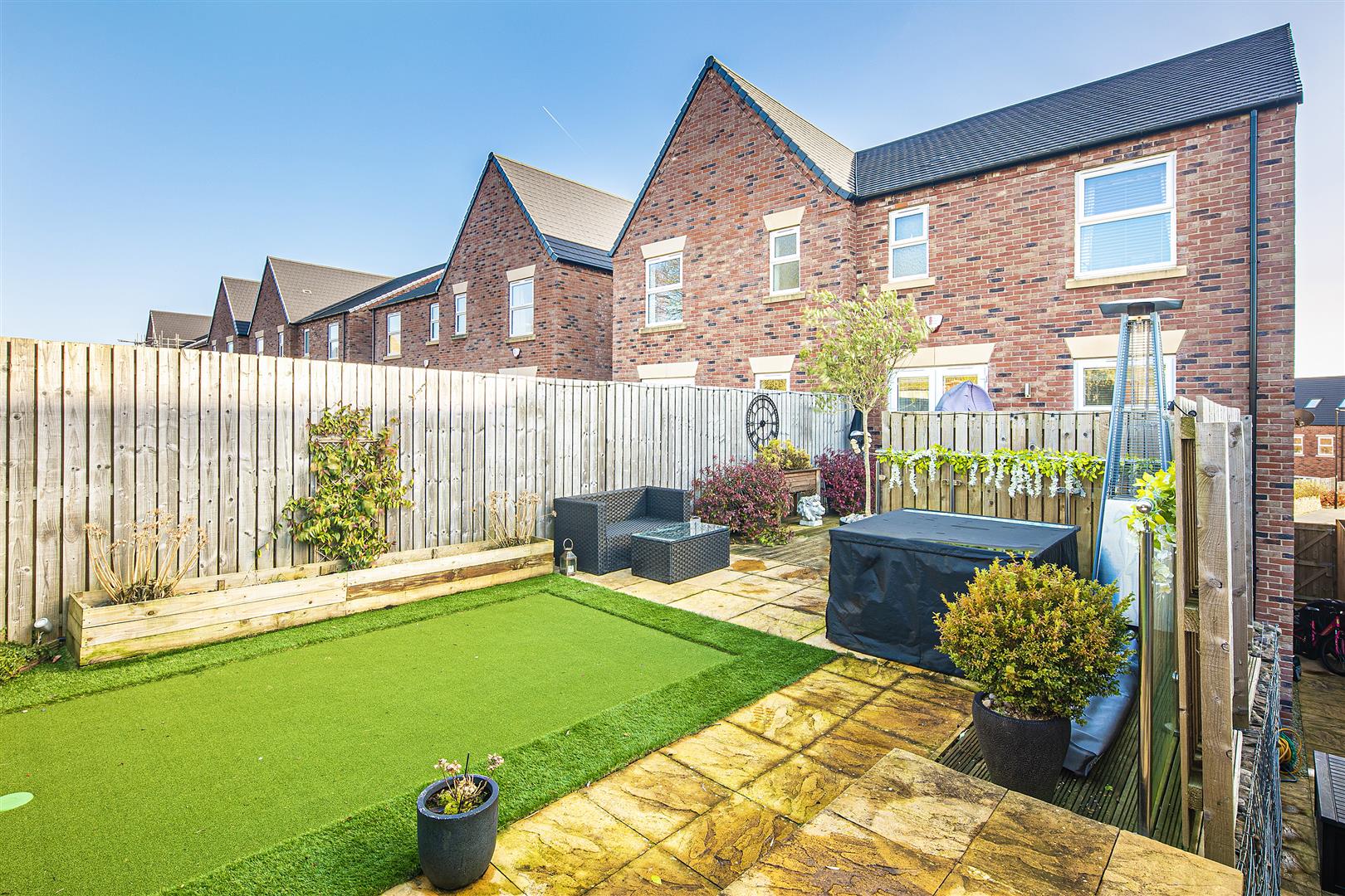 19, Saxon Avenue, Dore, Sheffield, S17 3SB