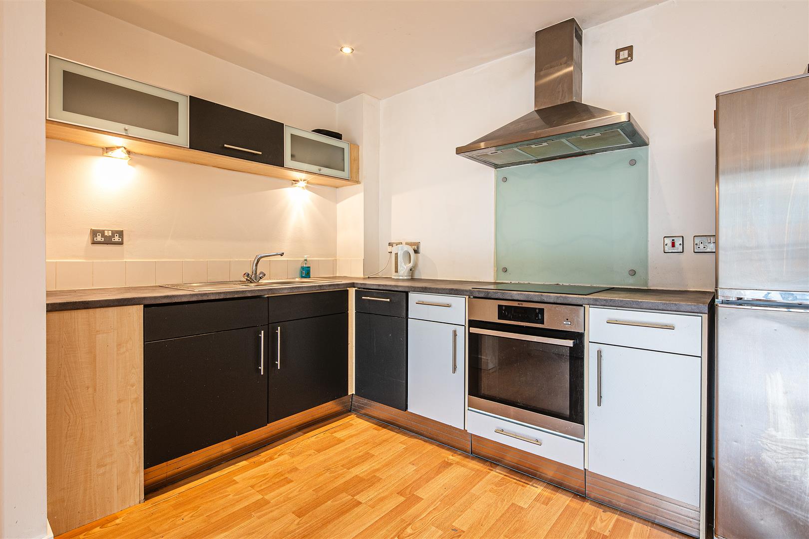 403 West One Central, 12 Fitzwilliam Street, City Centre, Sheffield, S1 4JN