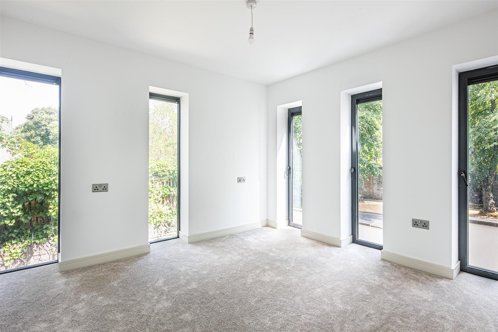 110, Psalter Lane, Sheffield, S11 8YU