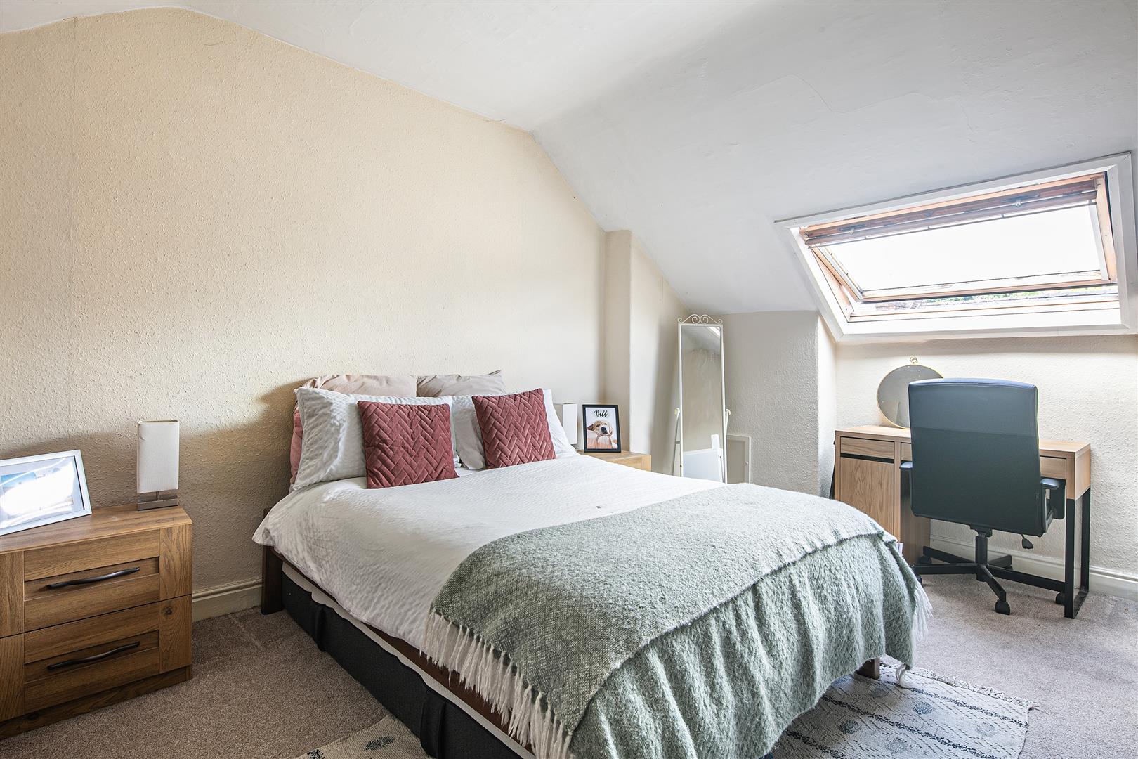 38, Eastwood Road, Sheffield, S11 8QE