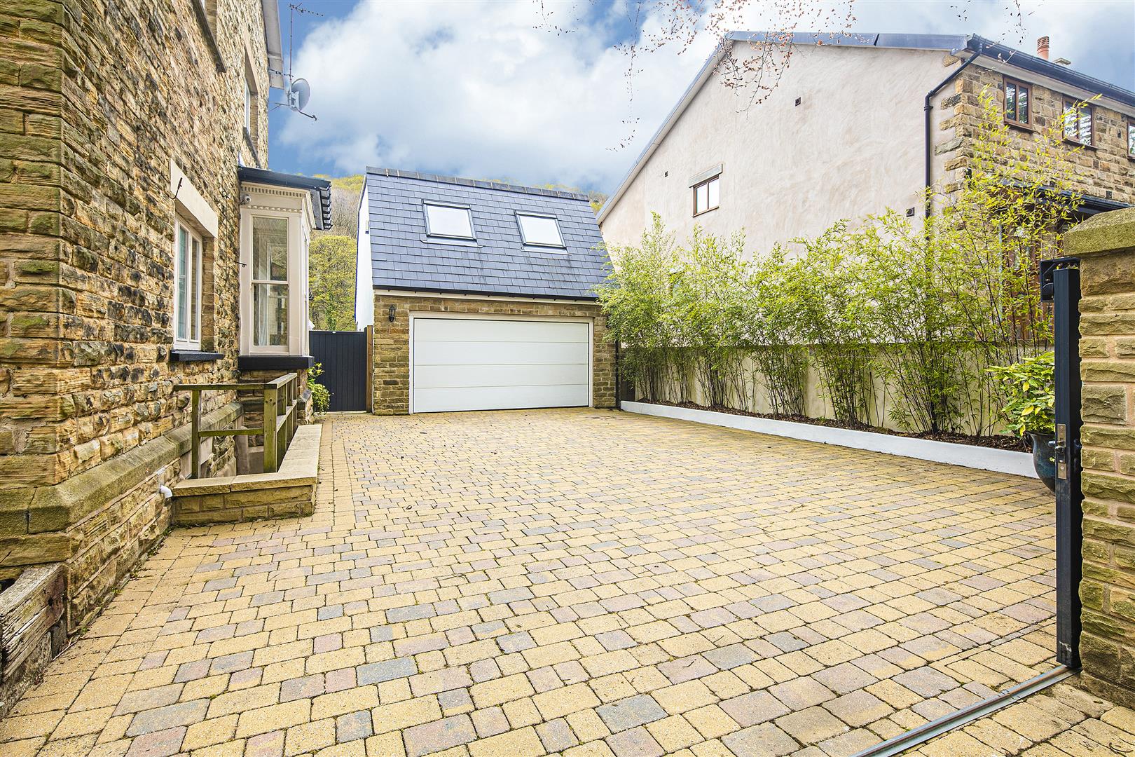 Ryecroft, 283 Abbeydale Road South, Dore, Sheffield, S17 3LB