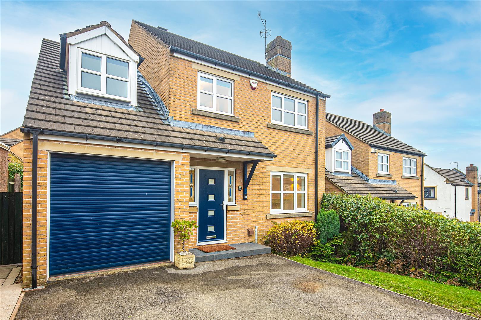 31, Kings Coppice, Dore, Sheffield, S17 3RZ