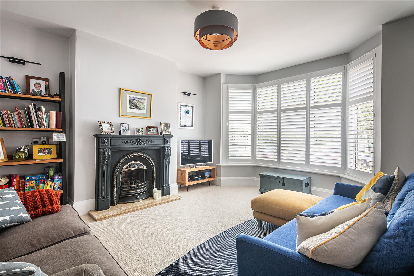 28, Abbeydale Park Rise, Dore, Sheffield, S17 3PD