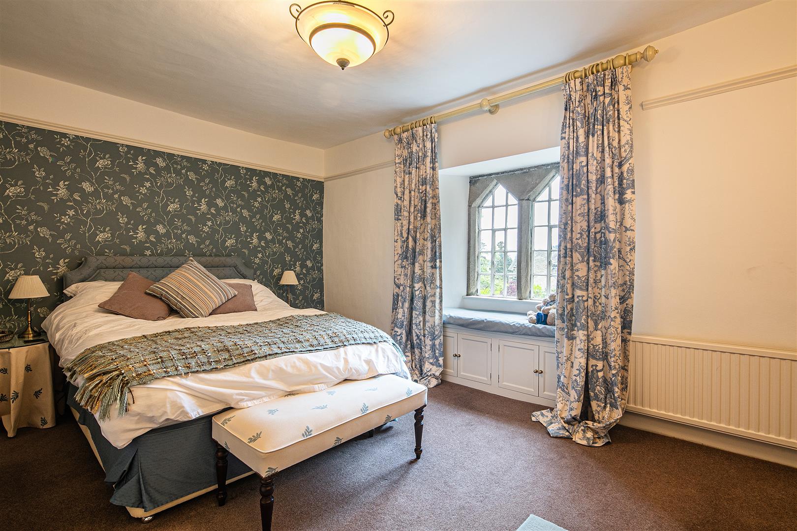 The Old Vicarage, Hackney Lane, Barlow, S18 7TR