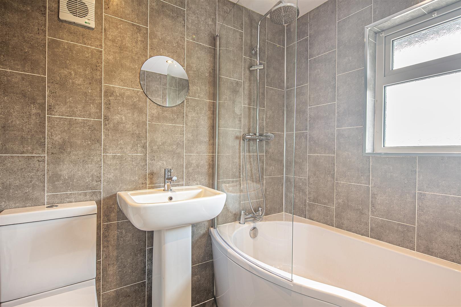 51, Richworth Road, Sheffield, S13 8UG