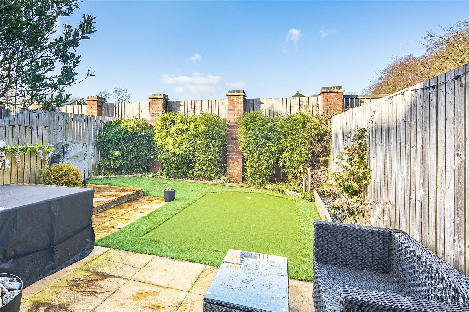 19, Saxon Avenue, Dore, Sheffield, S17 3SB