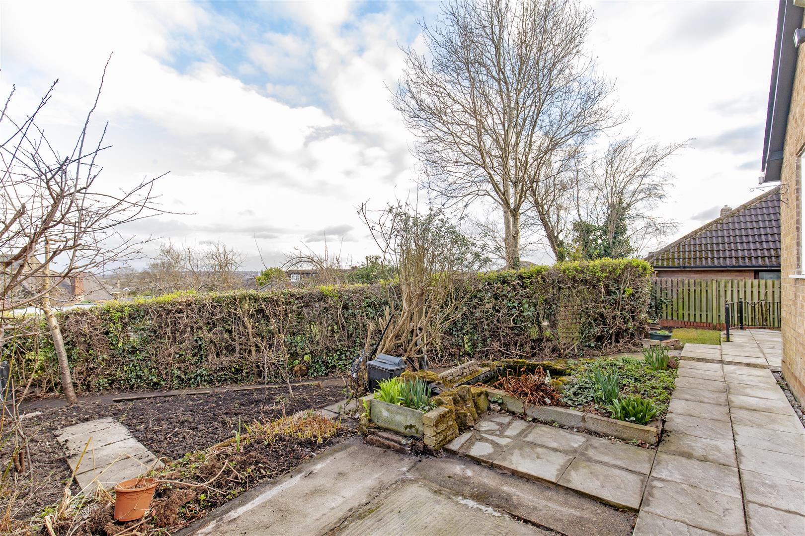 49, Howard Drive, Old Whittington, Chesterfield, S41 9JU
