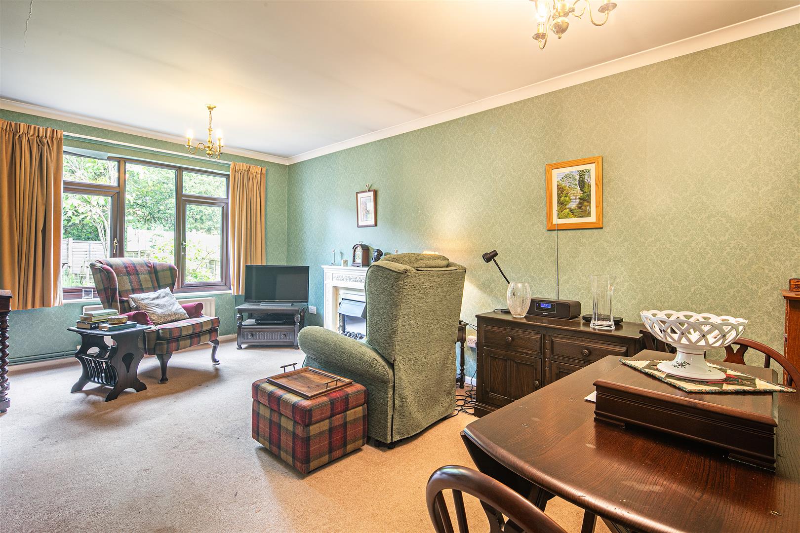 42, Wessex Gardens, Dore, Sheffield, S17 3PQ