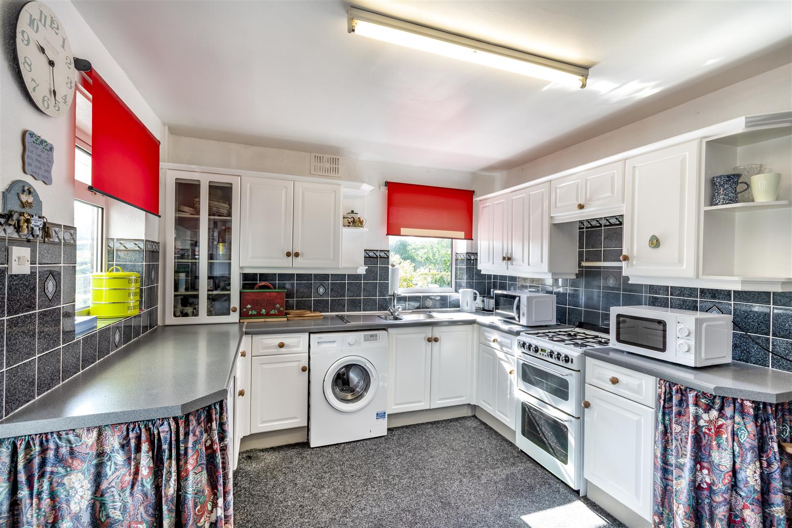 8, Rotherham Road, Clowne, Chesterfield, S43 4PS