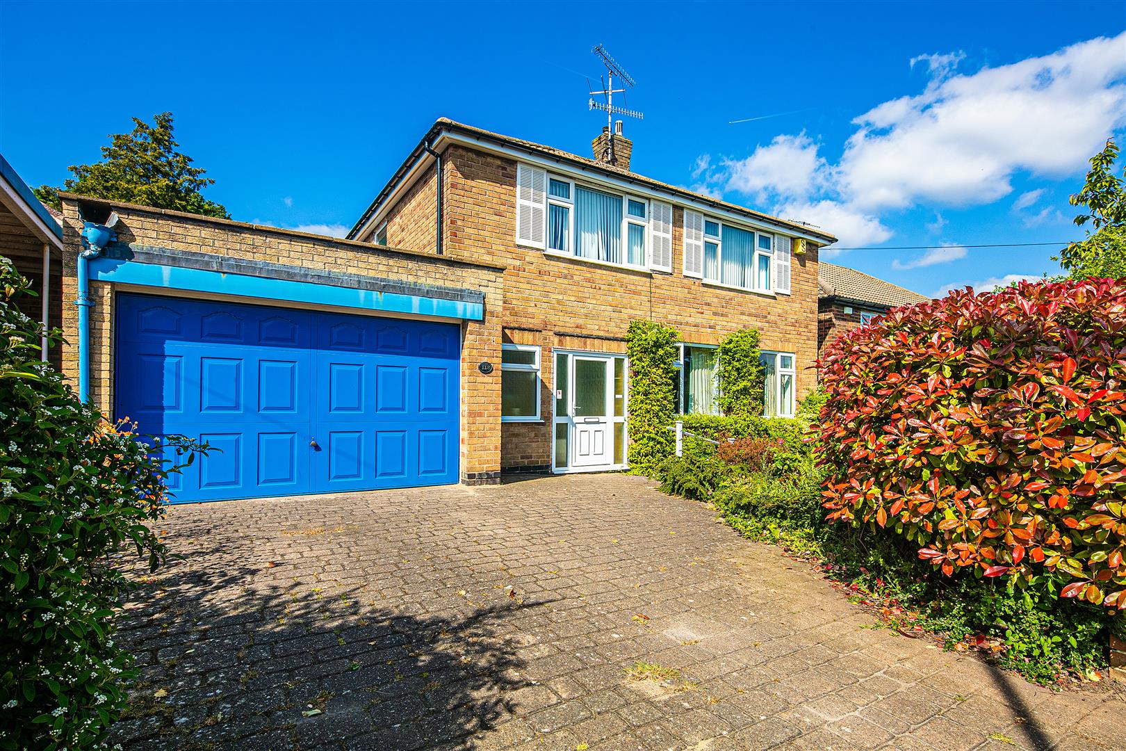 112, Bushey Wood Road, Dore, Sheffield, S17 3QD