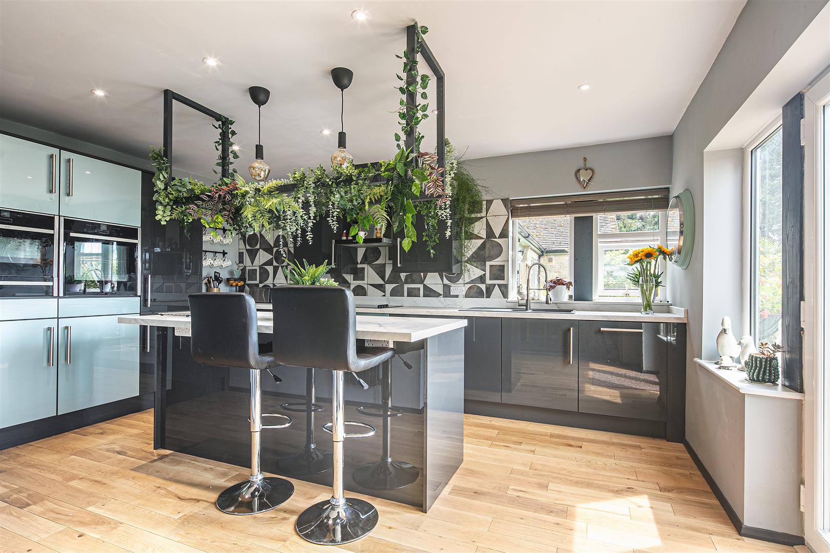 Rhinegold, Hollin House Lane, Loxley, Sheffield, S6 6RG
