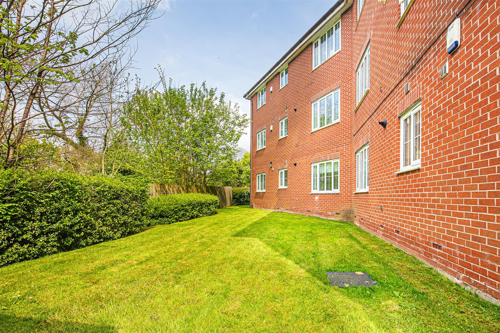 15, Kyle Close, Renishaw, Sheffield, S21 3WW