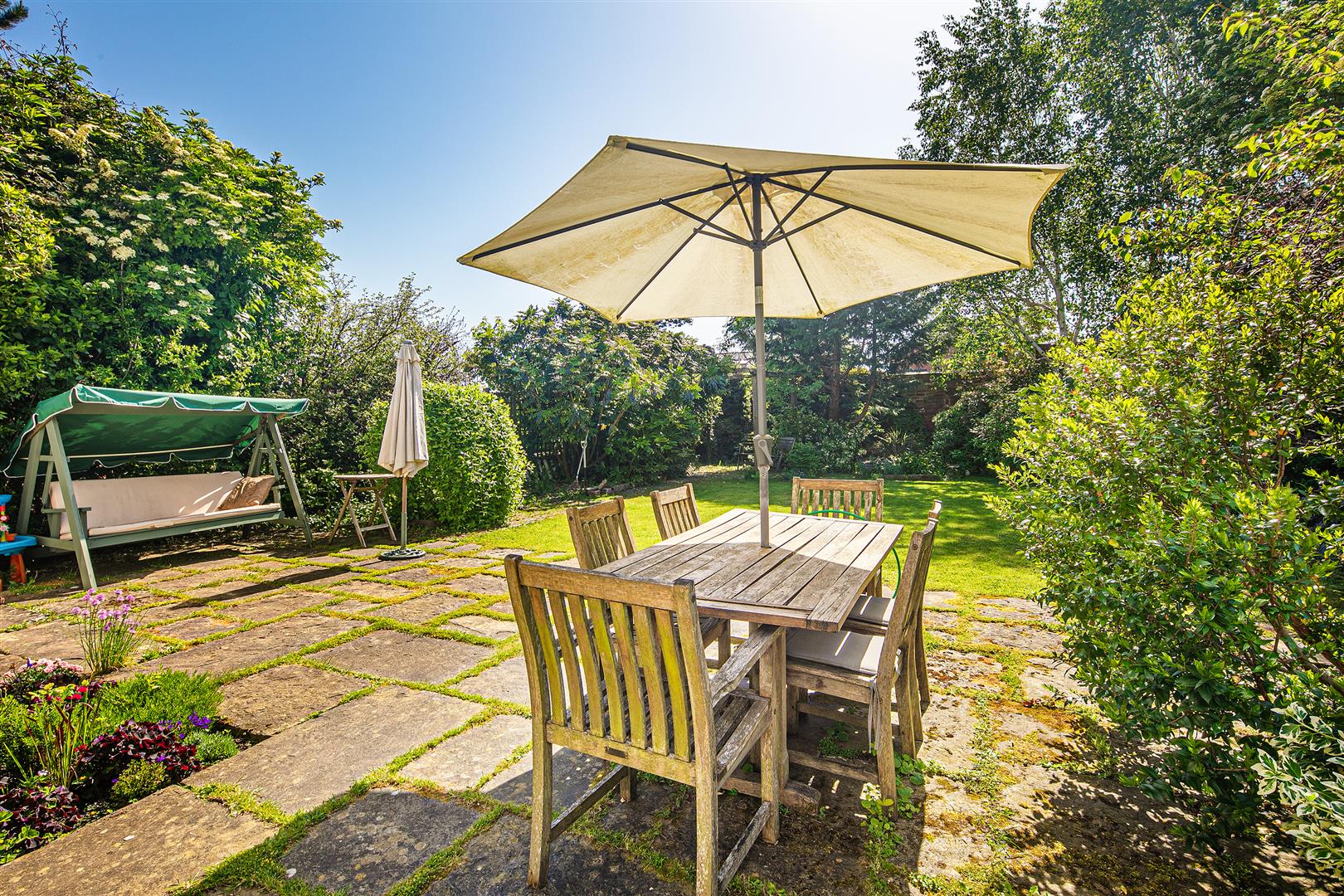 35, Oakhill Road, Sheffield, S7 1SJ
