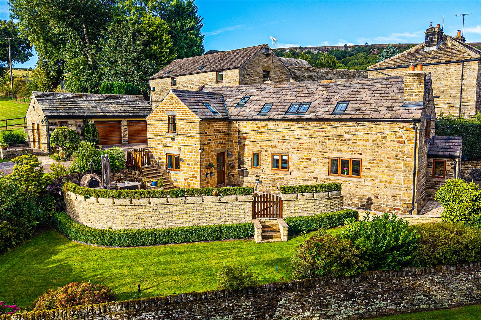 Smallfield Cottage, Smallfield Lane, High Bradfield, Sheffield, S6 6LJ
