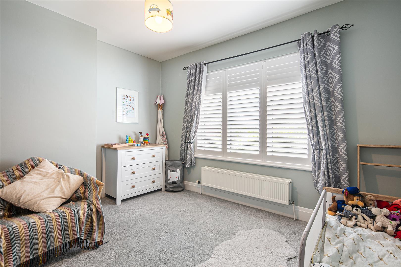 28, Abbeydale Park Rise, Dore, Sheffield, S17 3PD