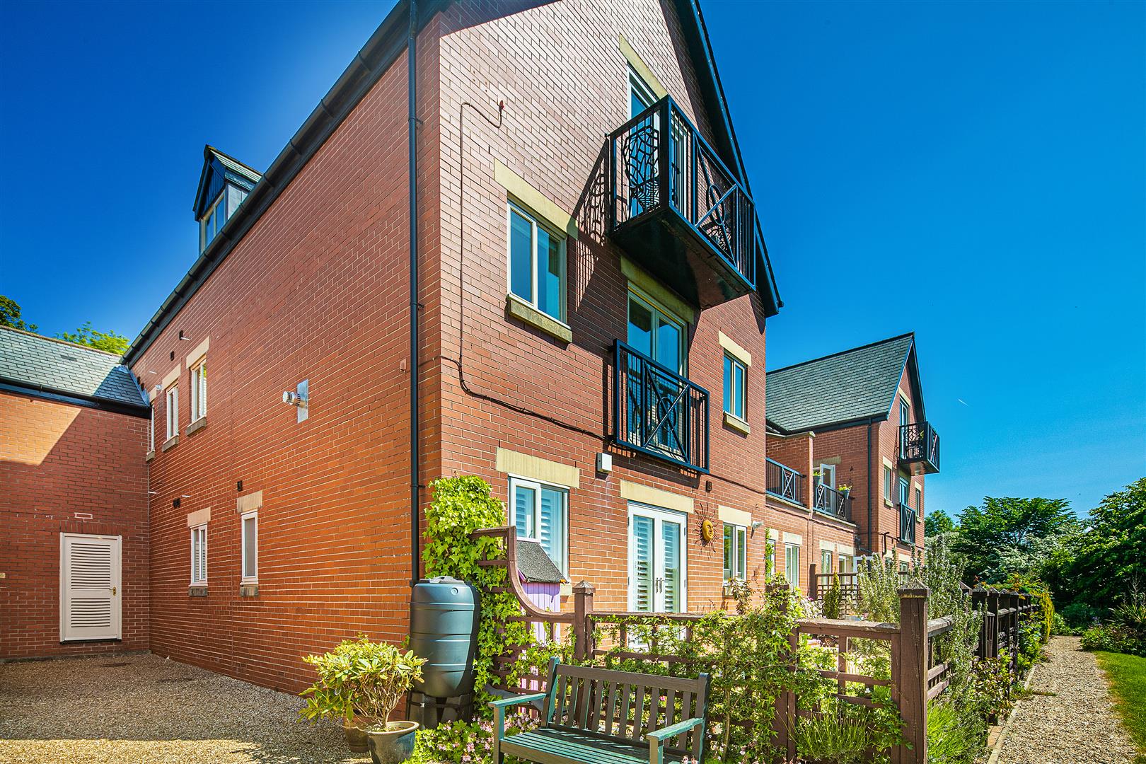 26 Mayfield Heights, Brookhouse Hill, Fulwood, Sheffield, S10 3TT