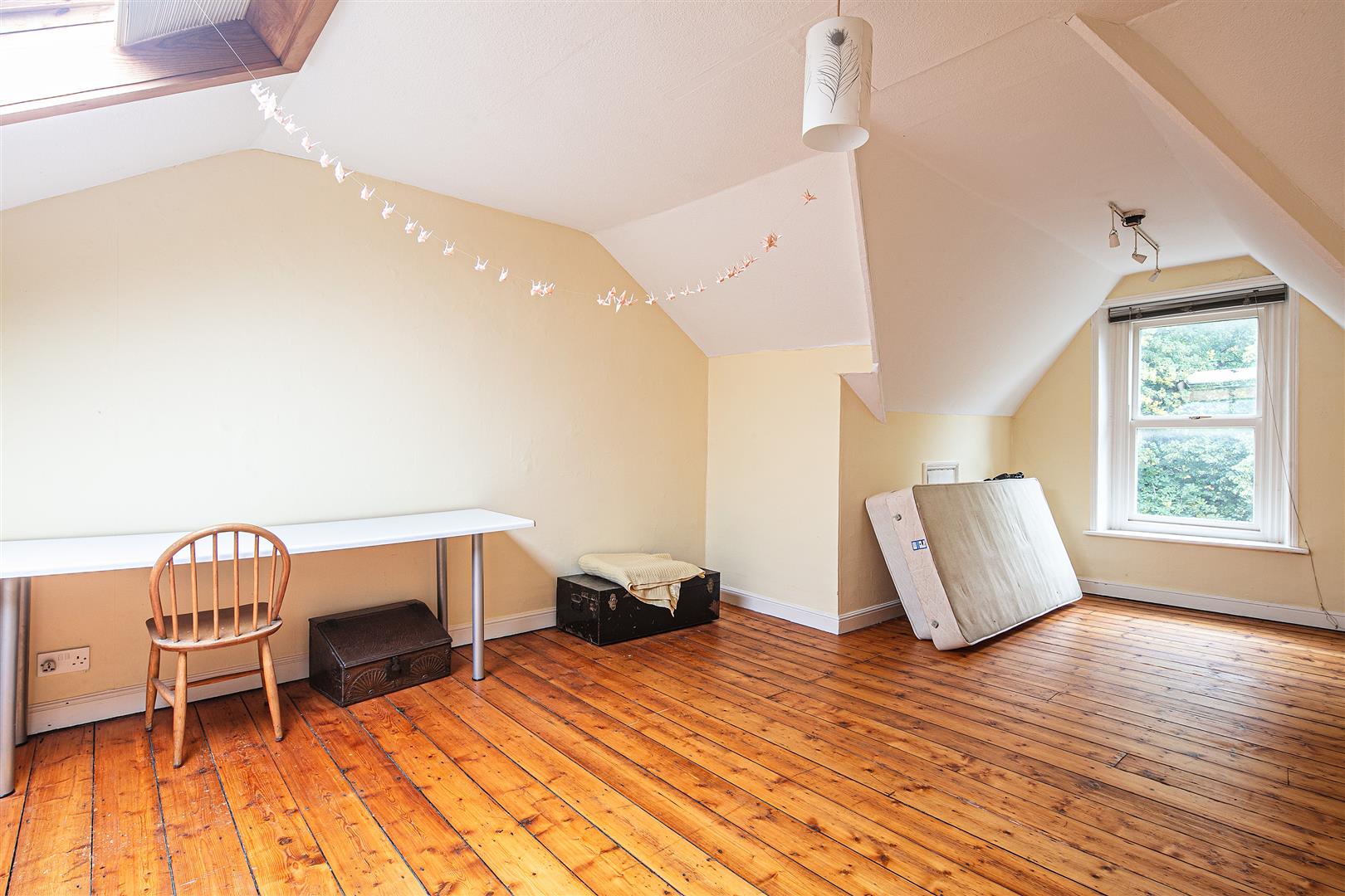 27, Ashdell Road, Broomhill, Sheffield, S10 3DA