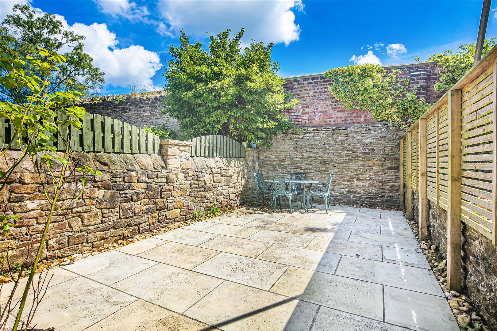 5 Shrewsbury Terrace, Butts Hill, Totley, Sheffield, S17 4AN
