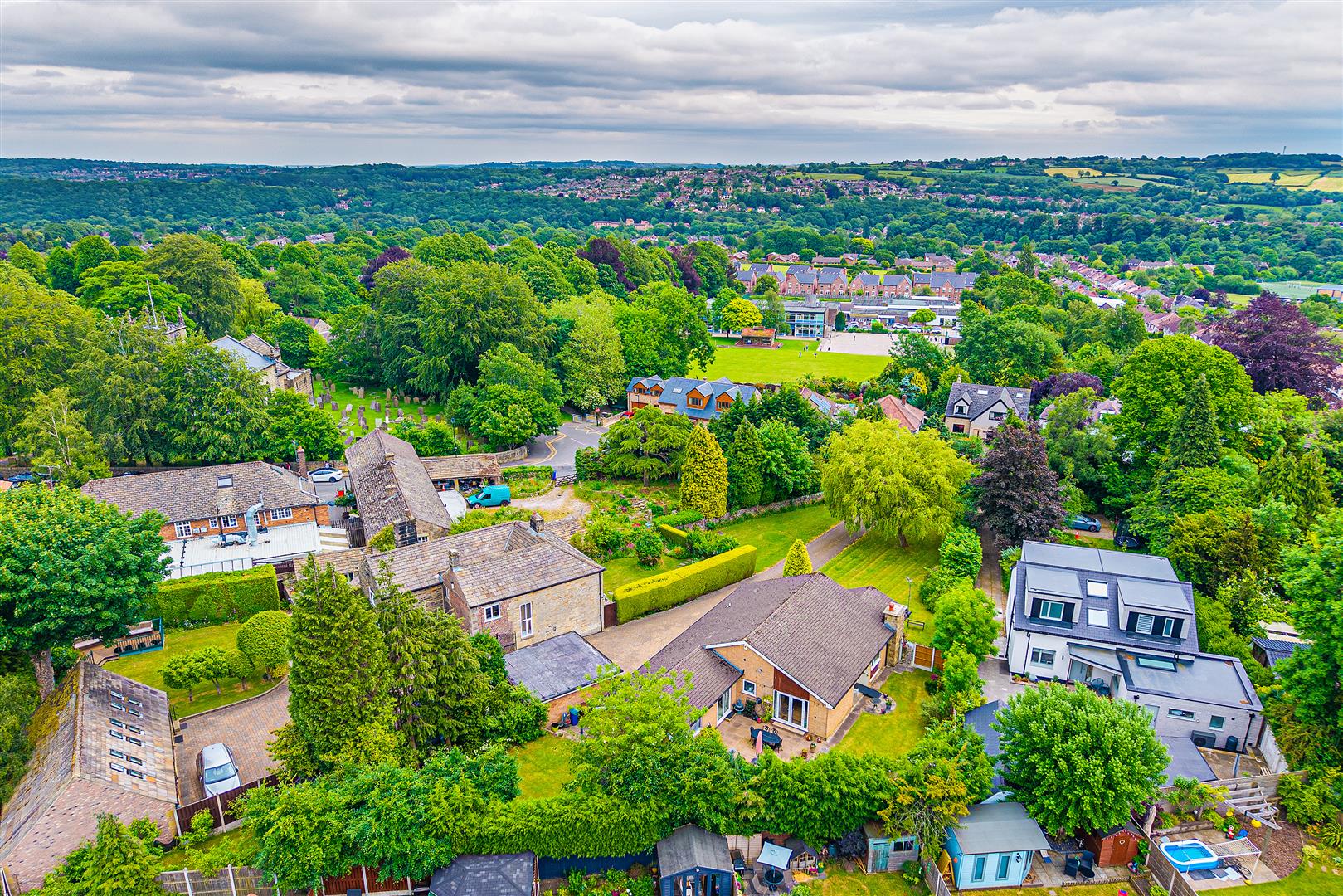 Dore Hall Lodge, Church Lane, Dore, Sheffield, S17 3GS