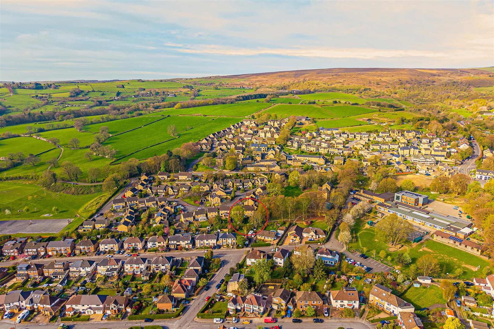 28, Totley Hall Drive, Sheffield, S17 4BB