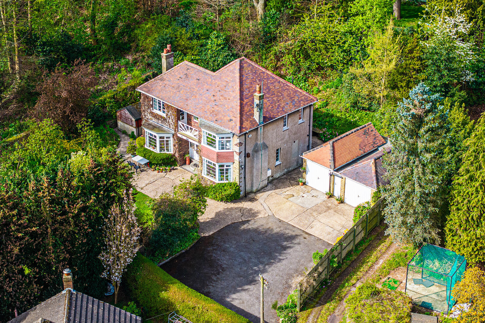2, Carr Bank Drive, Sheffield, S11 7FD