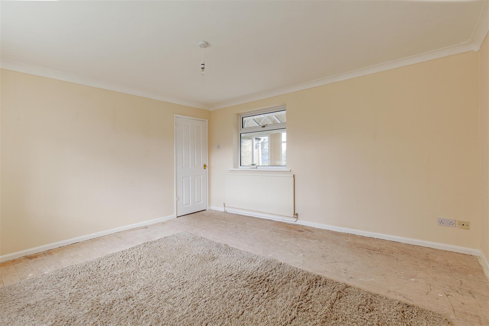 49, Howard Drive, Old Whittington, Chesterfield, S41 9JU