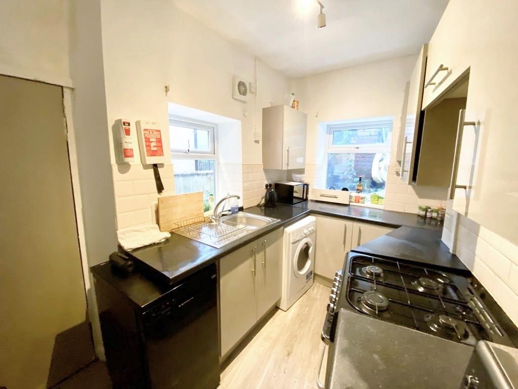 197, Springvale Road, Common Side, Sheffield, S6 3NT