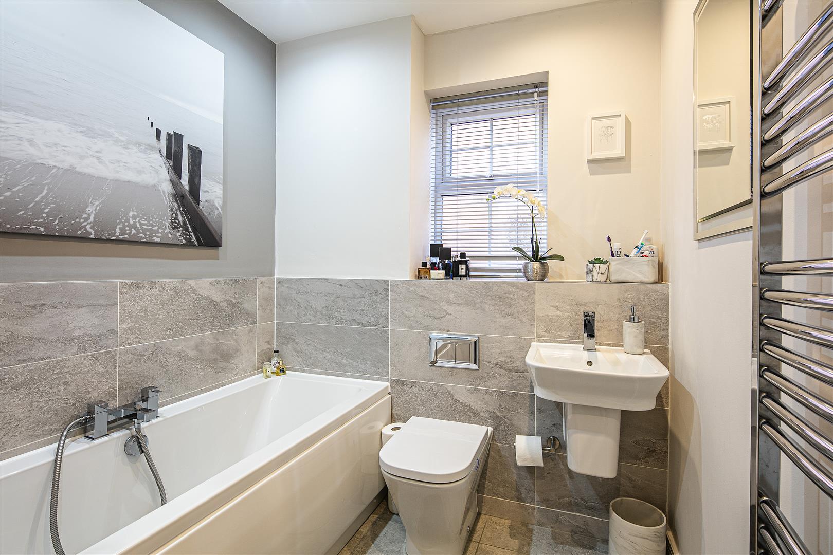 19, Saxon Avenue, Dore, Sheffield, S17 3SB