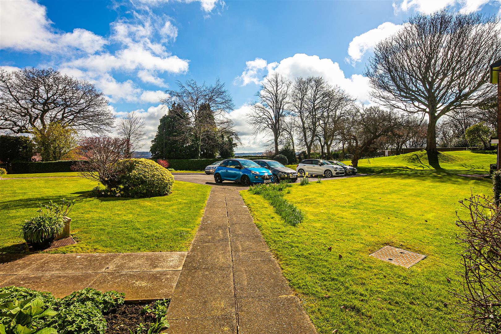 48, The Glen, Sheffield, S10 3FN