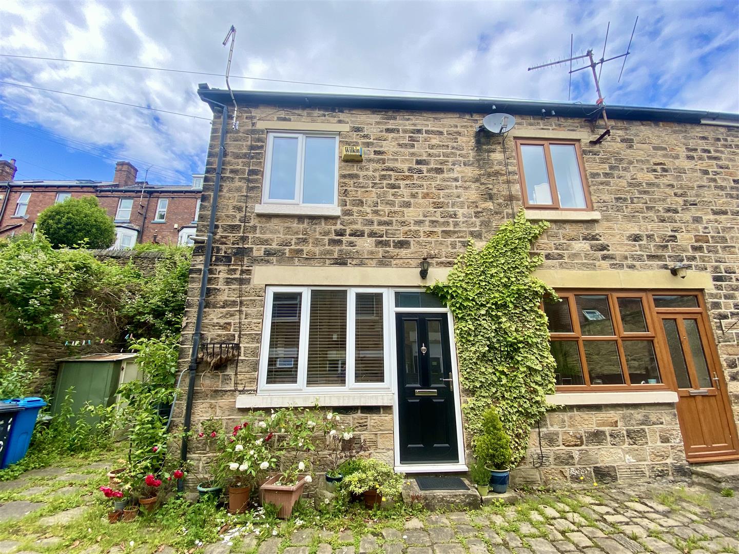 1 The Coach House, Moorgate Avenue, Sheffield, S10 1EQ
