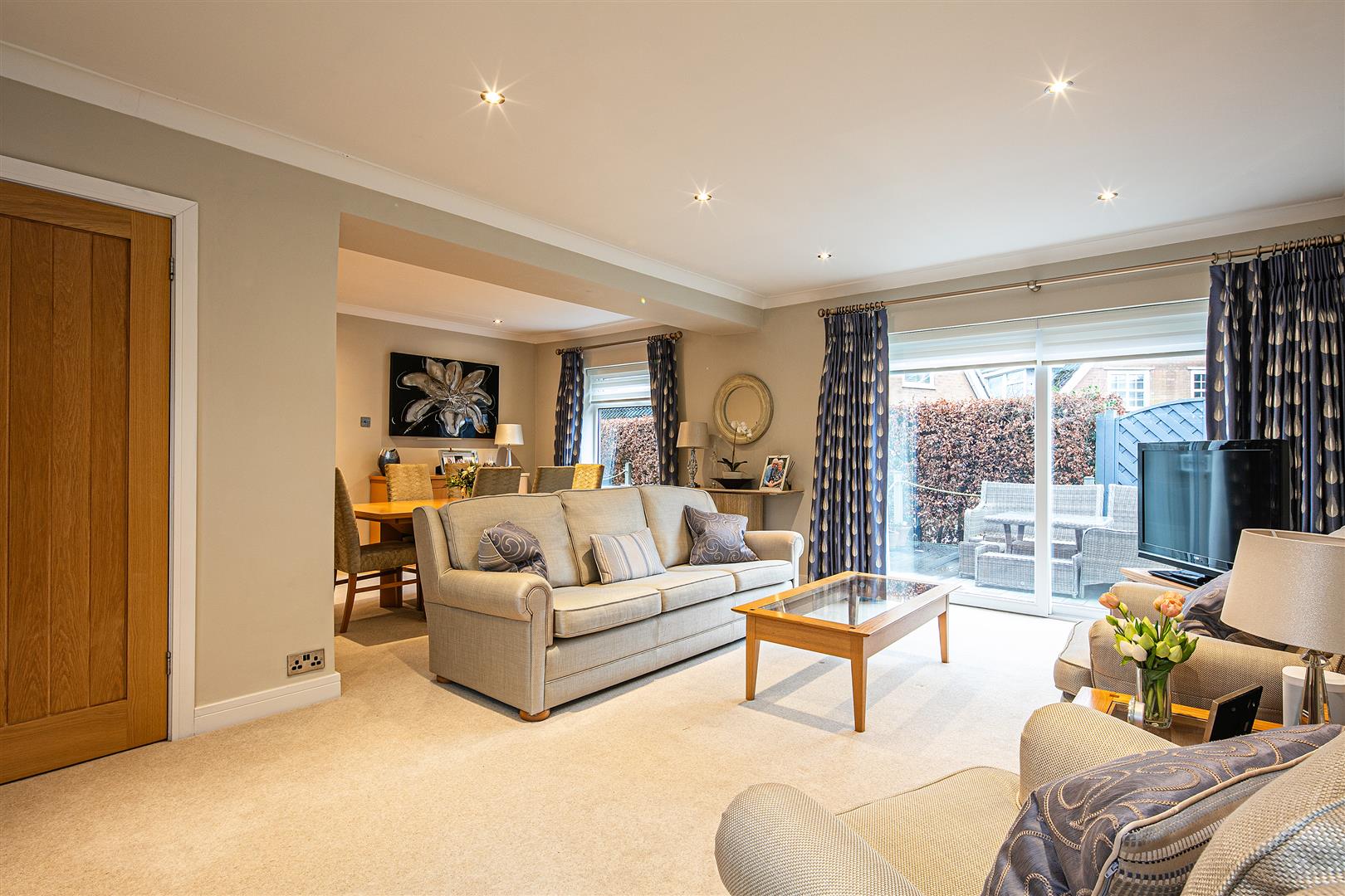 39, Devonshire Road, Dore, Sheffield, S17 3NT