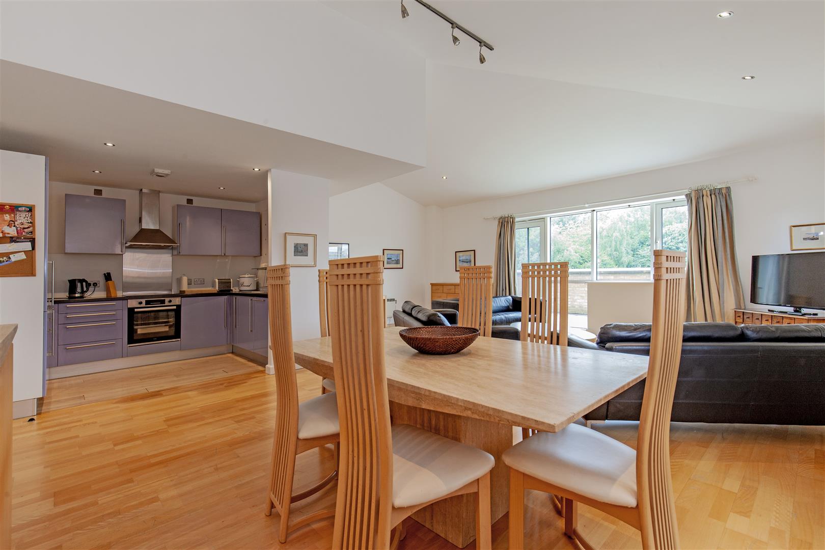 Flat 92, 211, Draymans Court, Ecclesall Road, Sheffield, S11 8HH