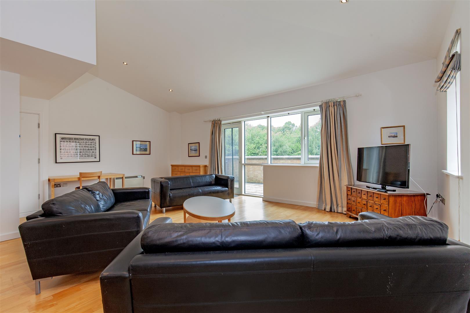 Flat 92, 211, Draymans Court, Ecclesall Road, Sheffield, S11 8HH