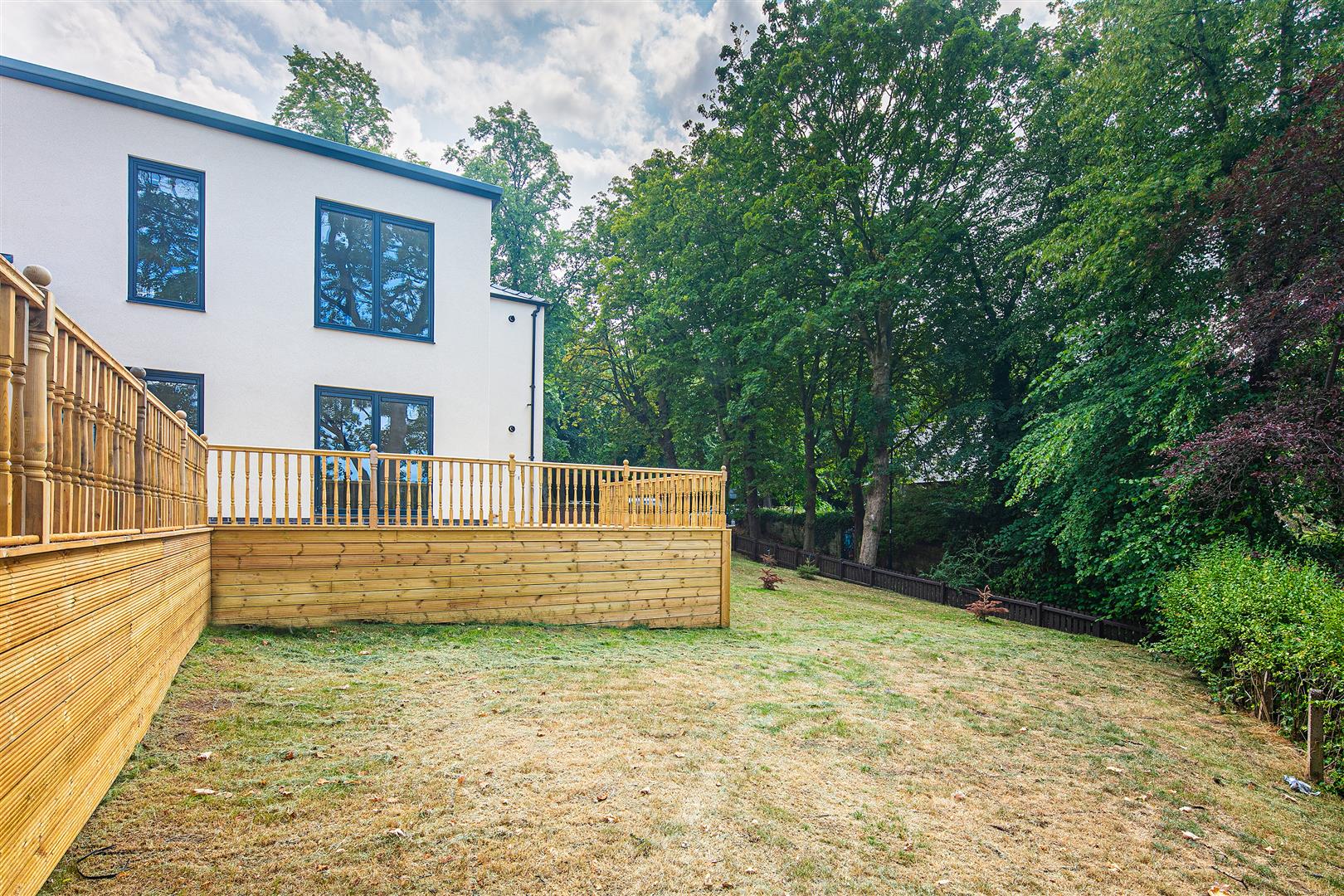 The Garden Apartment, 110 Psalter Lane, Brincliffe, Sheffield, S11 8YU