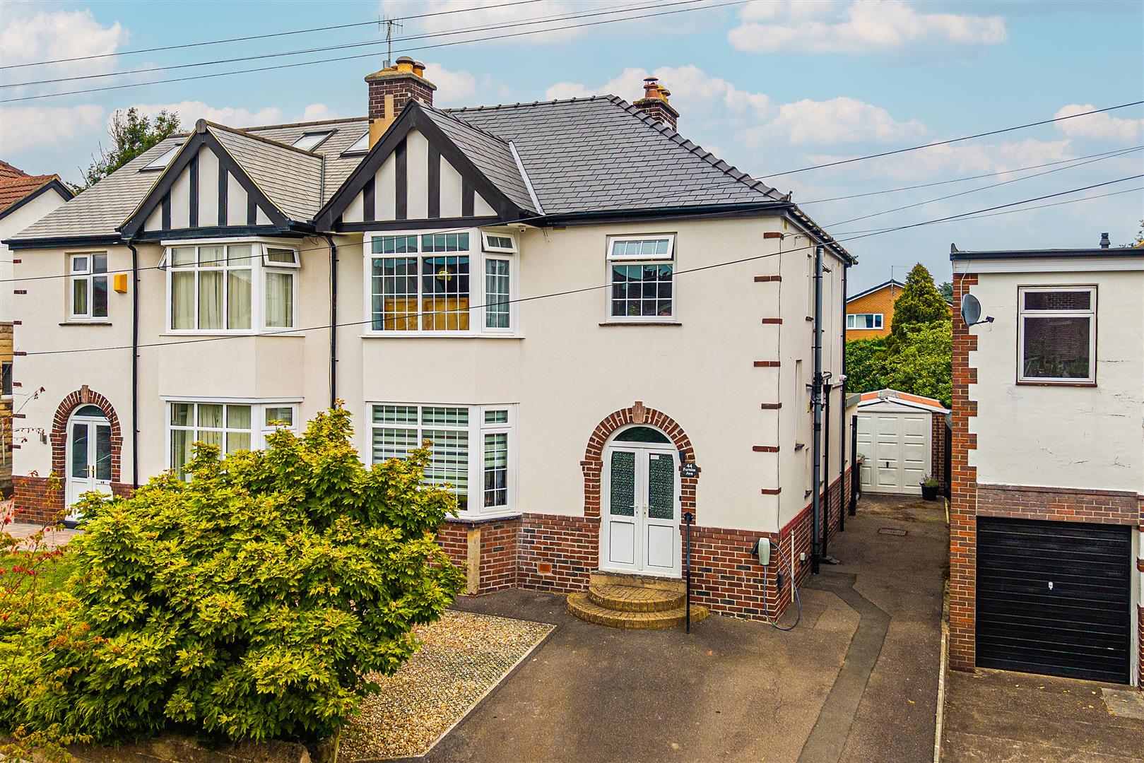 44, Furniss Avenue, Dore, Sheffield, S17 3QL