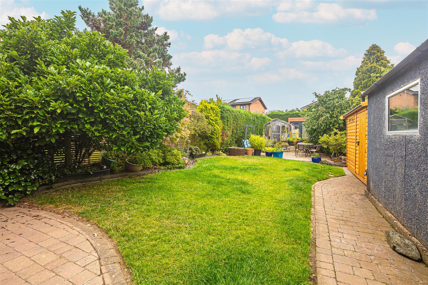 44, Furniss Avenue, Dore, Sheffield, S17 3QL