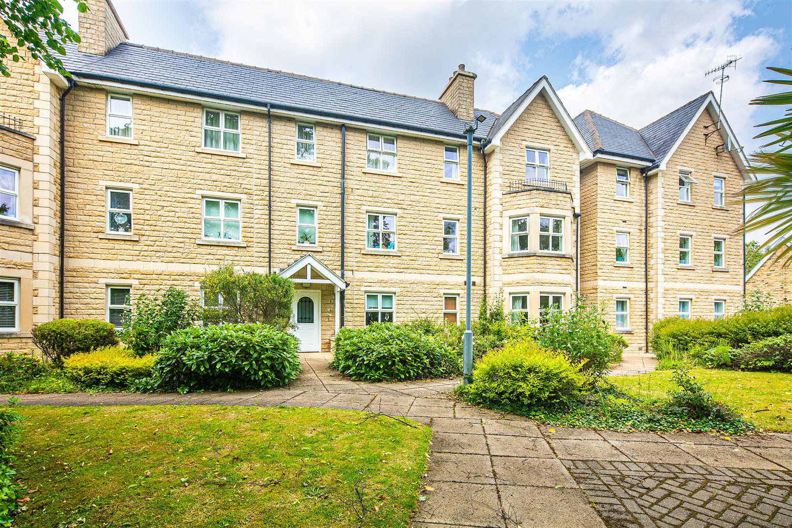 Flat 9, 21c Monarchs Gate, St. Andrews Road, Brincliffe, Sheffield, S11 9AL