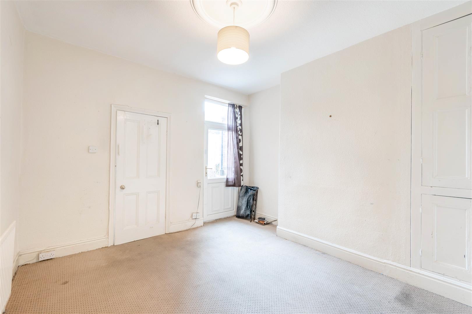 33, Frickley Road, Nether Green, Sheffield, S11 7EX