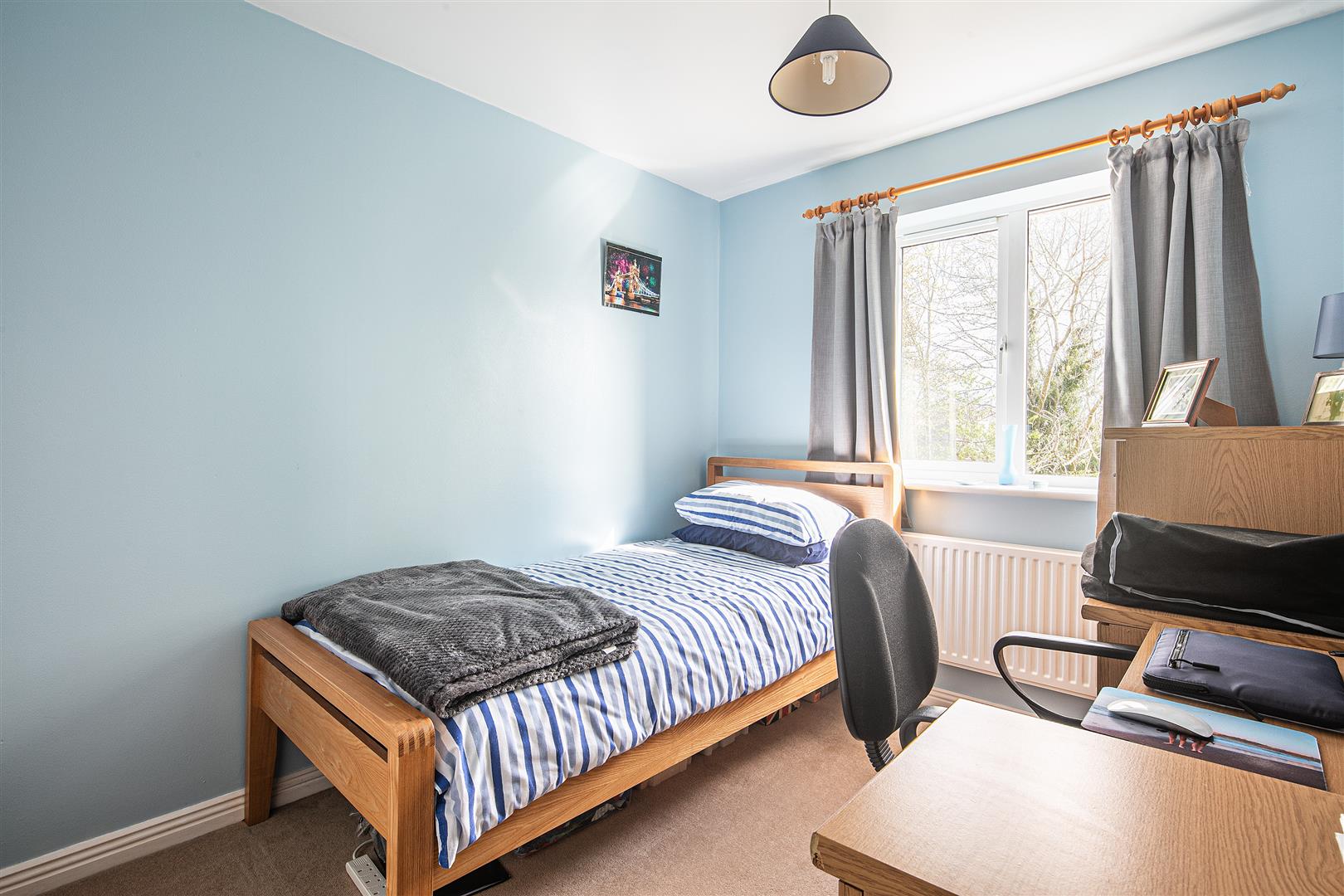 28, Totley Hall Drive, Sheffield, S17 4BB