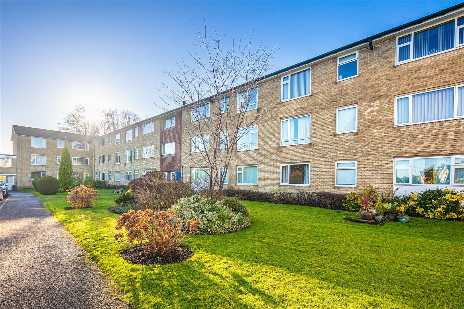 14 Rushleigh Court, Dore Road, Dore, Sheffield, S17 3HB