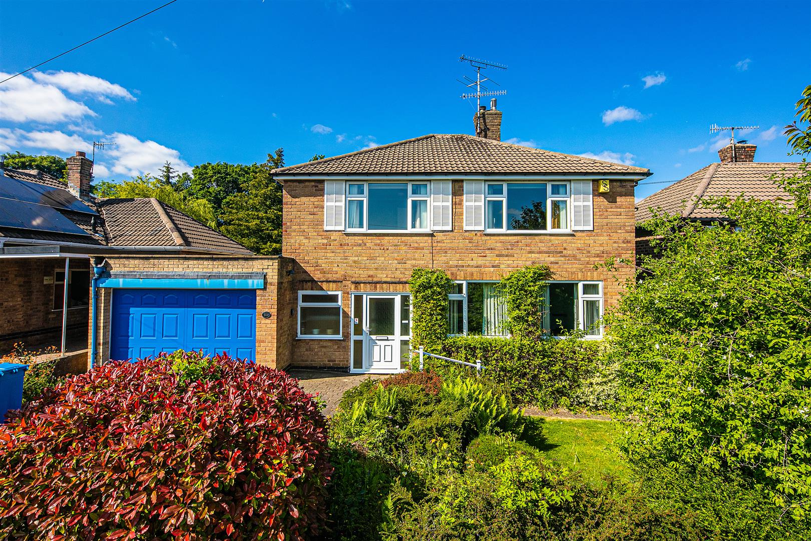 112, Bushey Wood Road, Dore, Sheffield, S17 3QD