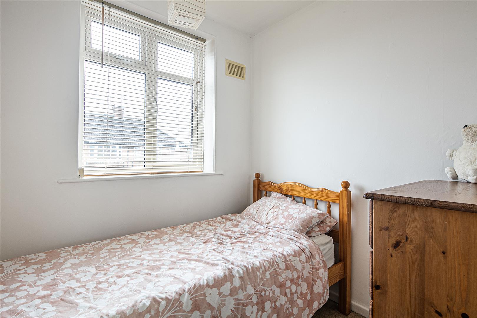 58, Rowan Tree Dell, Totley, Sheffield, S17 4FN